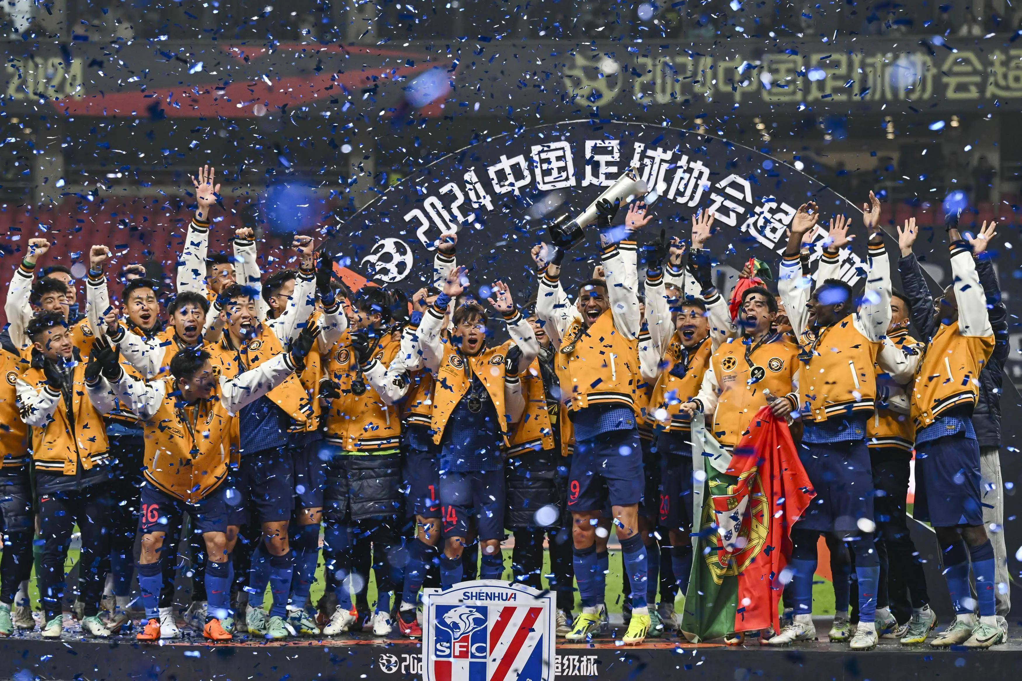 本轮足球赛场华丽表现:胜者将冠全场喝彩 本轮足球赛场华丽表现:胜者将冠全场喝彩