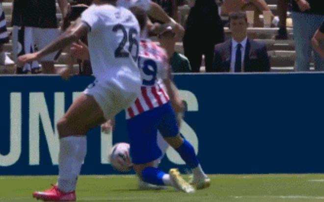 马德里竞技后防全面爆发，将对手挡在门外