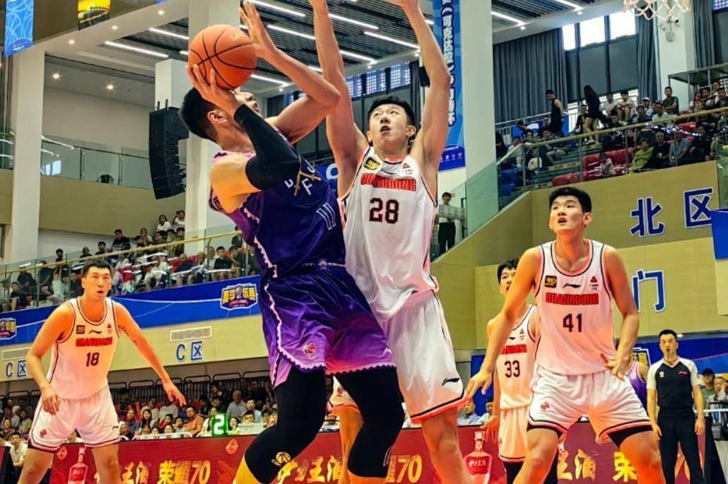 广东男篮士气高昂如虎添翼迎战实力强队