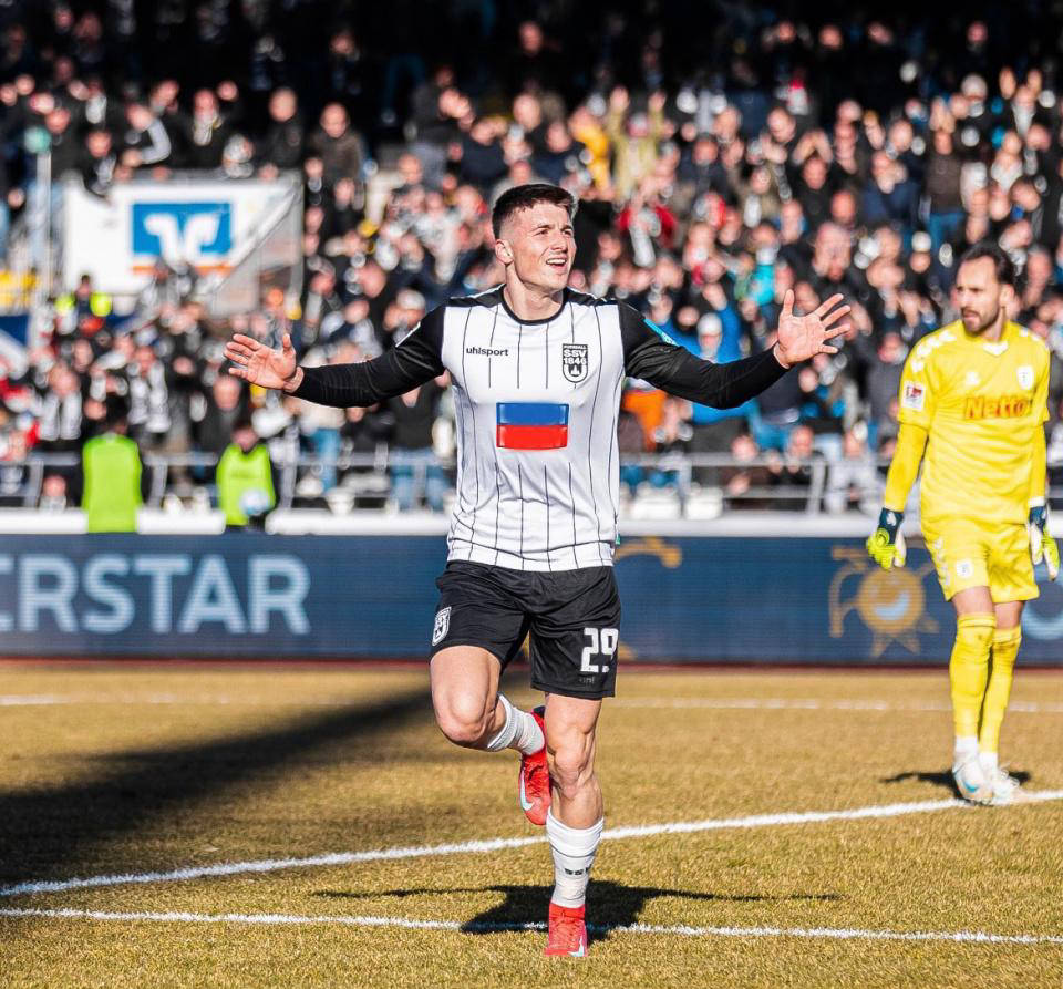 DB彩票官网-汉堡队球员重返赛场，带来新希望的简单介绍