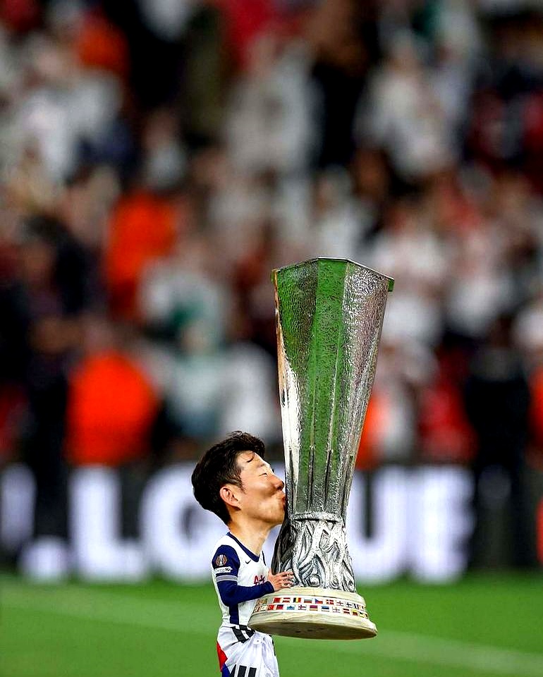 热刺豪取三分，继续逼近欧冠资格的简单介绍